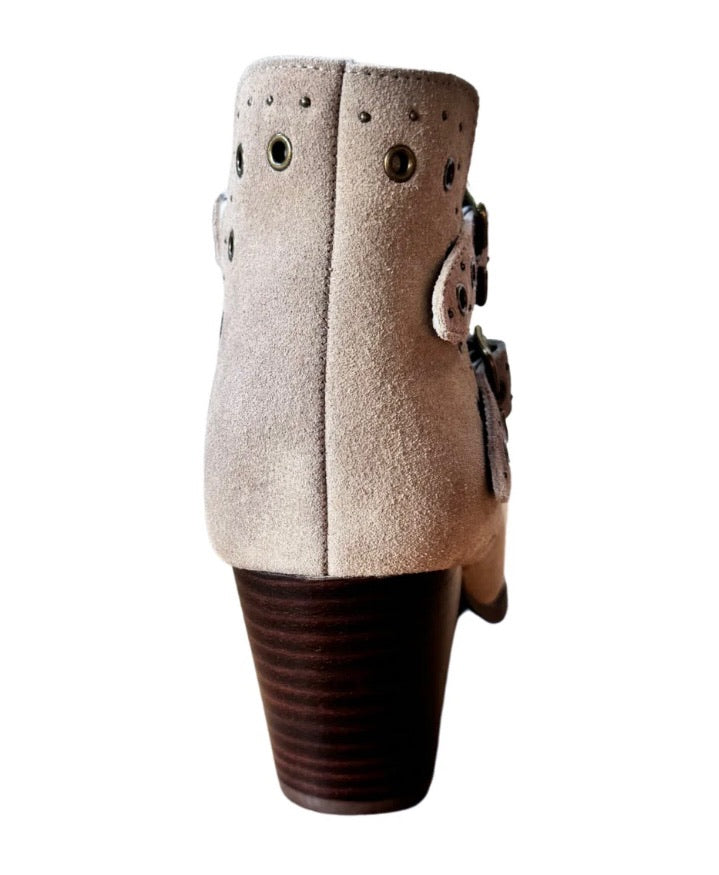 Elsa booties