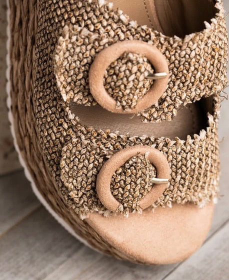 Eriwen Buckle wedges