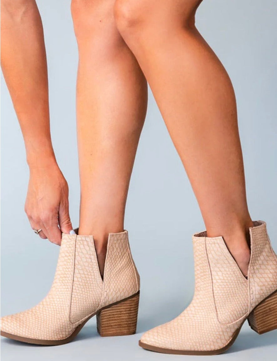 Tarim booties