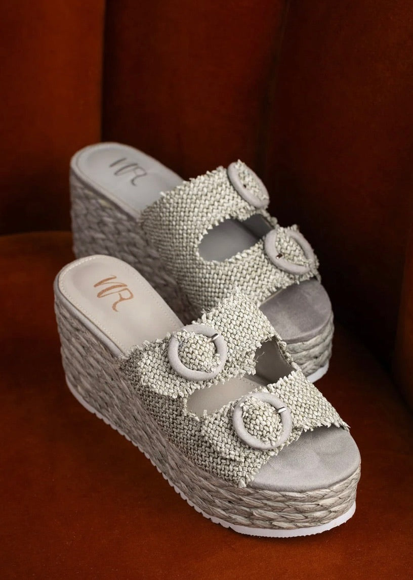 Eriwen Buckle wedges