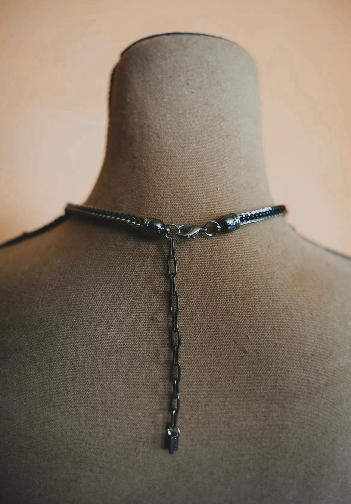 Howdy necklace