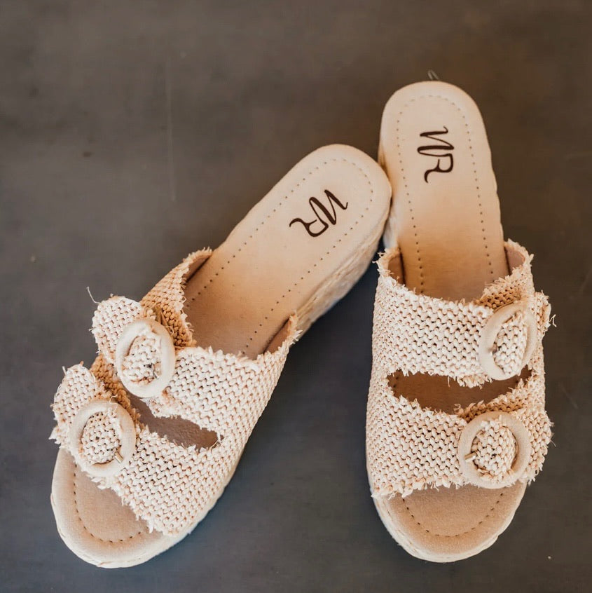 Eriwen Buckle wedges