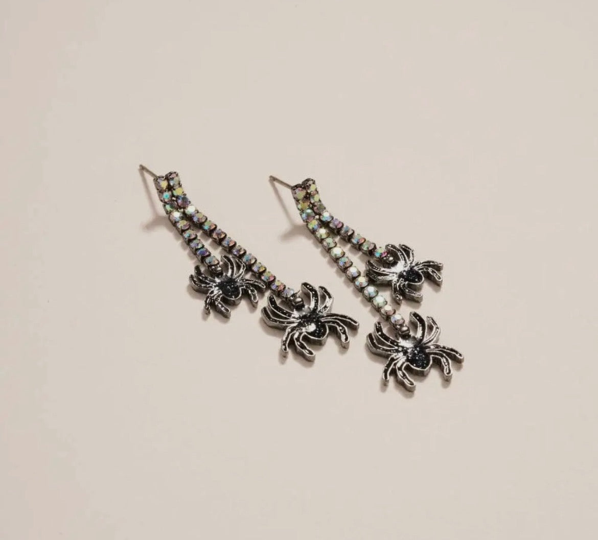 Web Of Glitz earrings