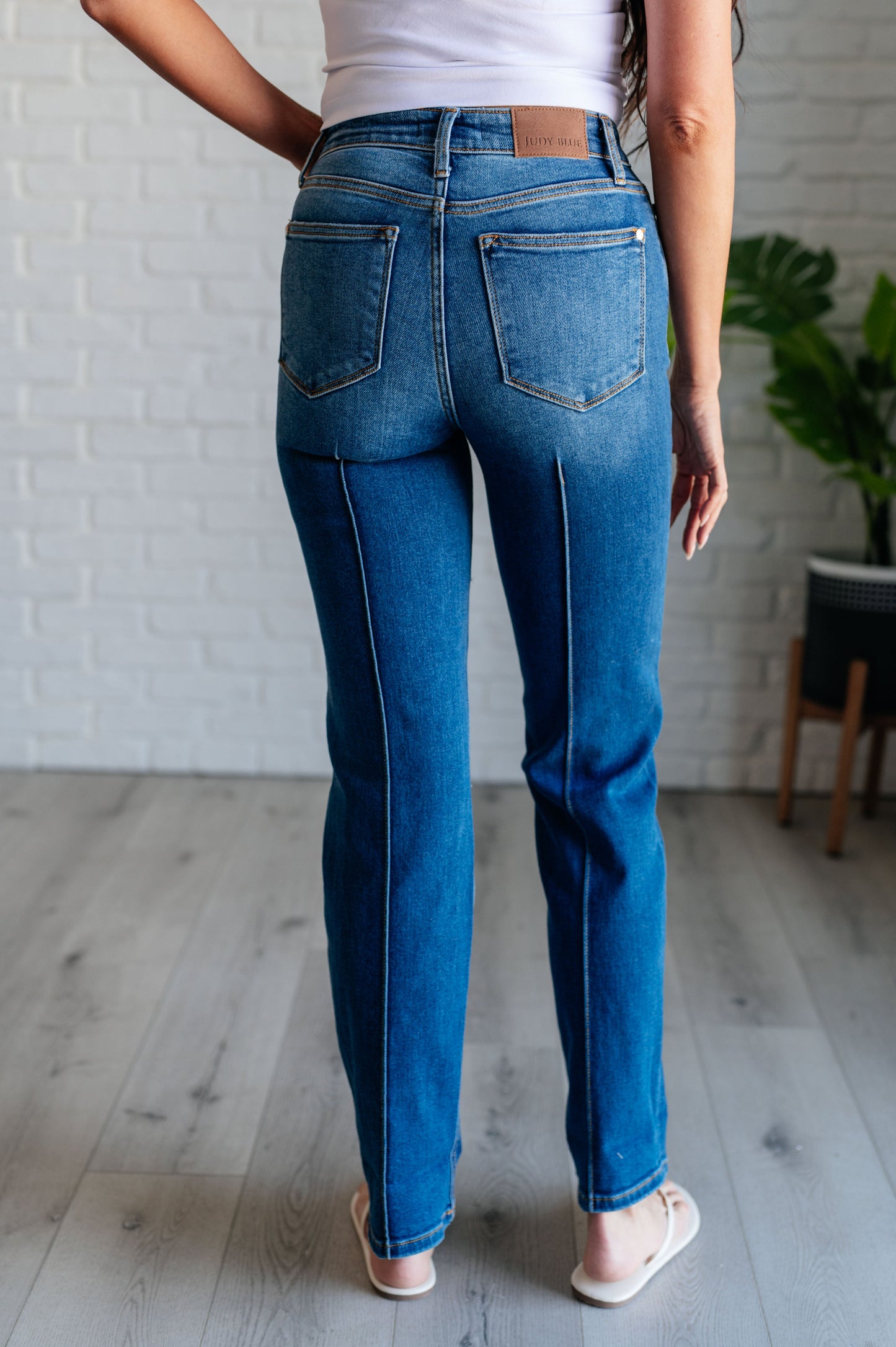 Judy Blue Campbell Center Seam jeans