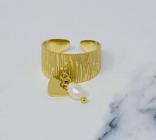 Heartbreaker ring