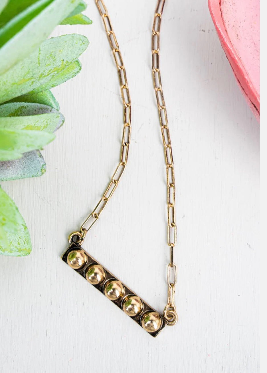 Badlands necklace