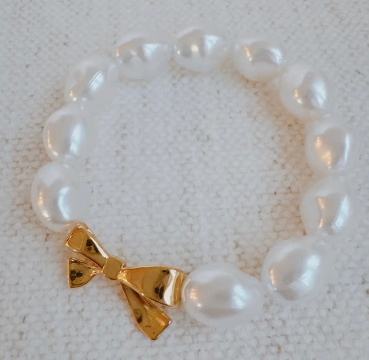 Bow’d & Beautiful bracelet