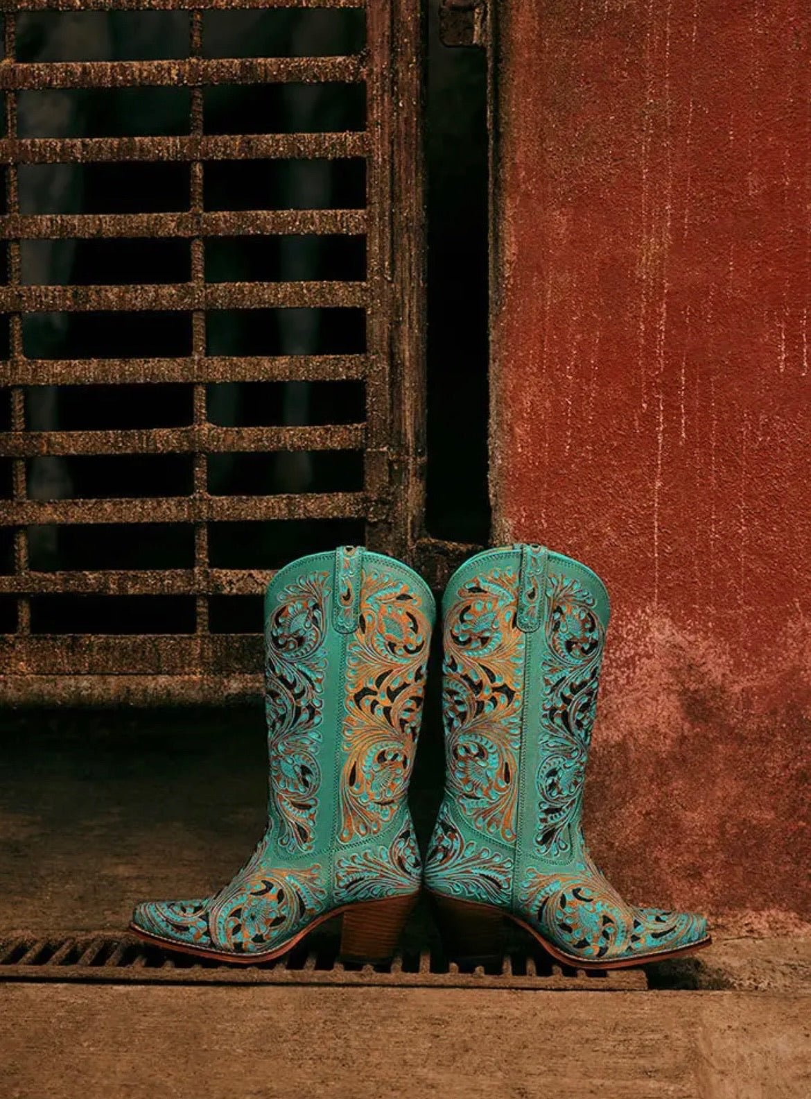 Rodeo Runway boots
