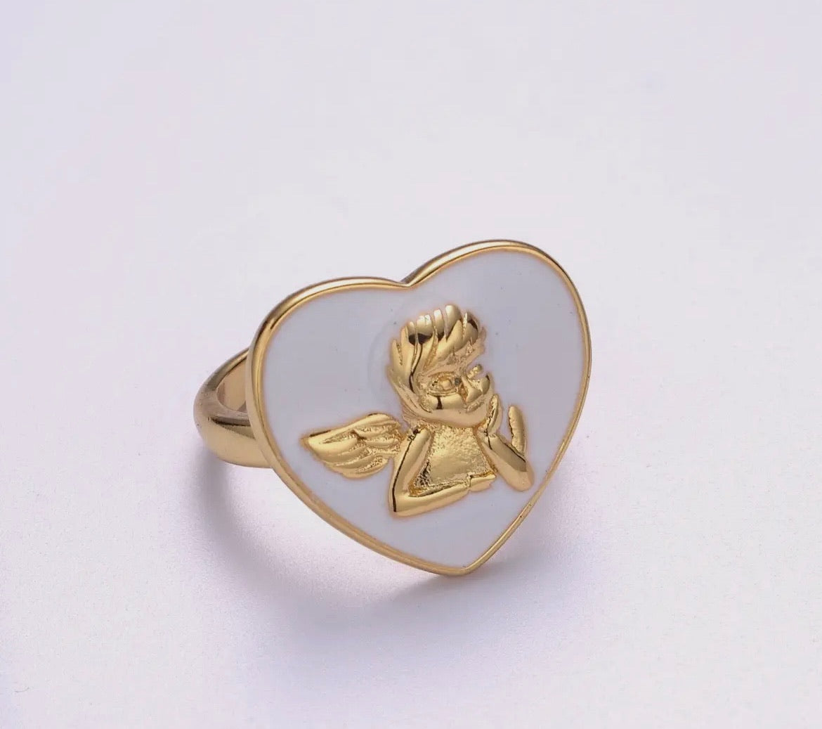Cupid’s Kiss ring