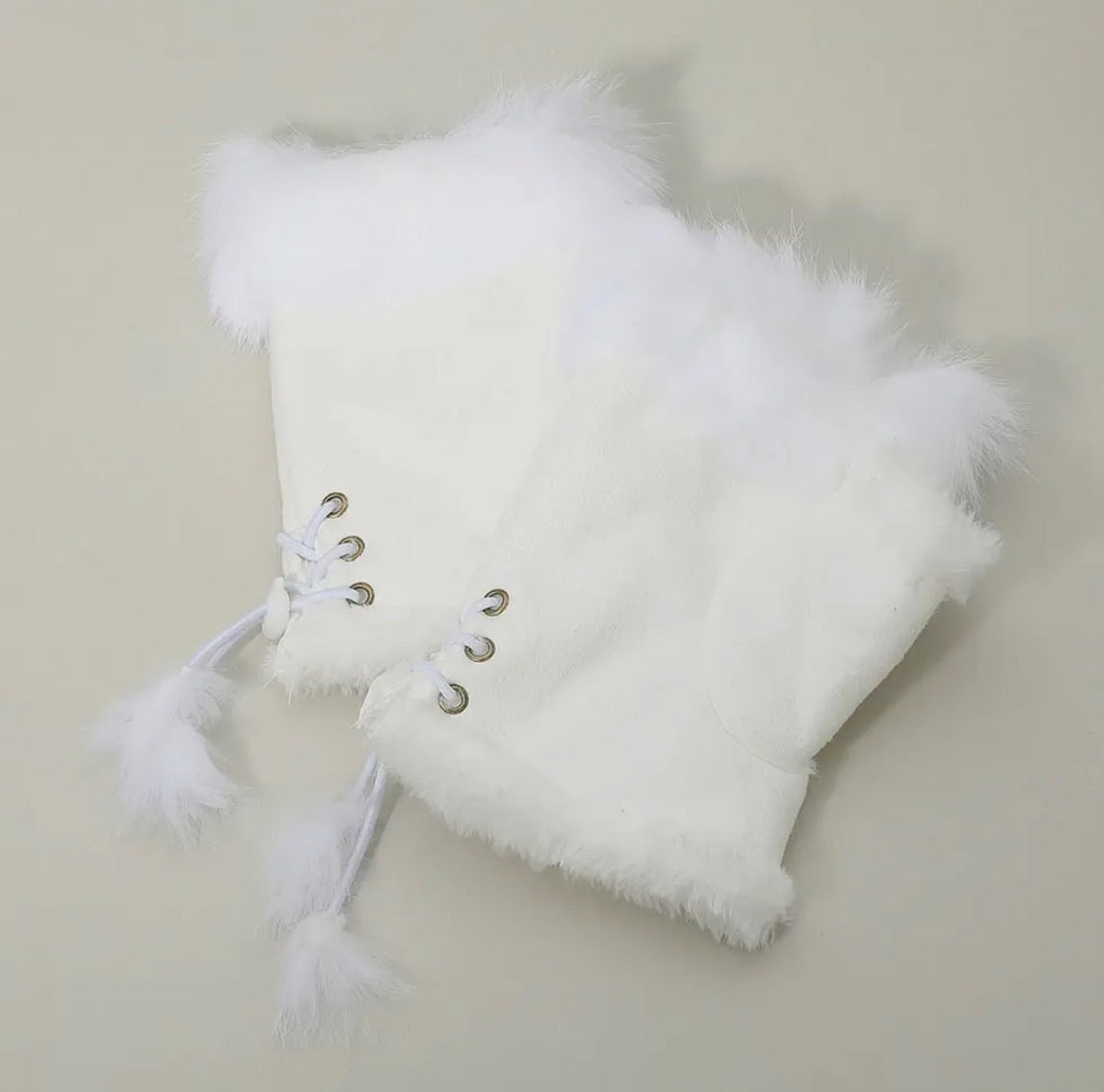 Fur Season gloves