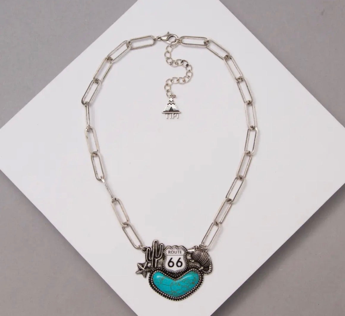 Roadtrip Sweetheart necklace
