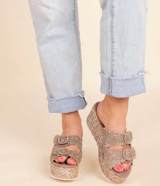 Eriwen Buckle wedges