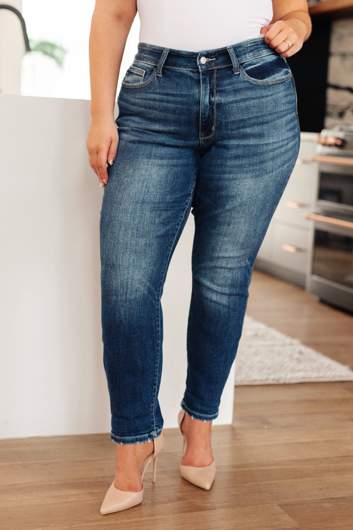 Judy Blue London Mid Rise jeans