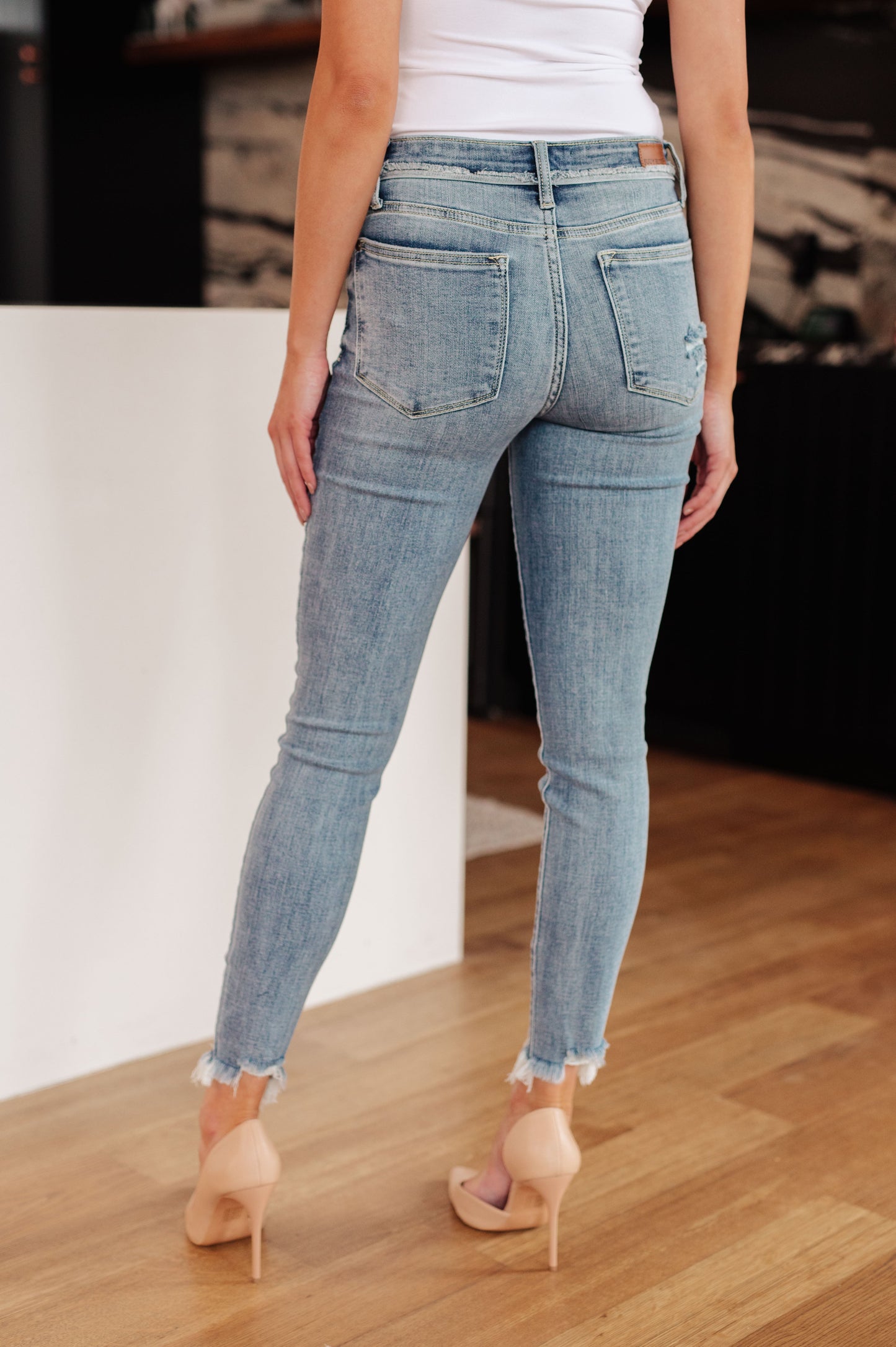Judy Blue Sherry Mid Rise jeans